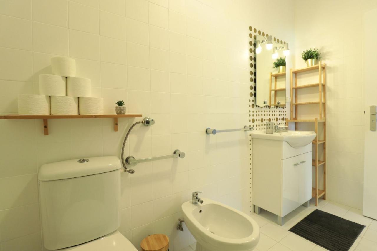 Lovelystay - Cozy 1Br Flat In Alvor With Ac And Balcony Extérieur photo